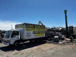 Best Attic Cleanout  in Lexington, MI